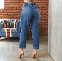 Load image into Gallery viewer, Zoe Mom Jeans Pants
