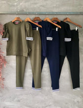 Load image into Gallery viewer, 2 Pieces Tracksuit - Short Sleeves
